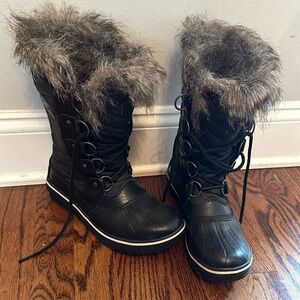 Sorel fur lined water proof boots